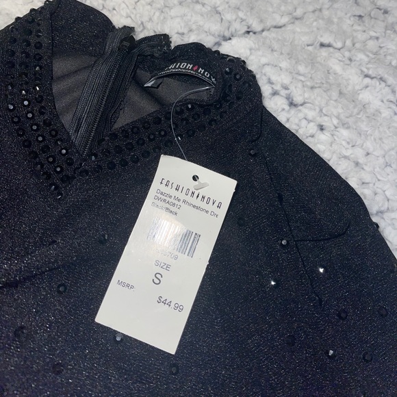 Fashion Nova dress - Picture 3 of 4